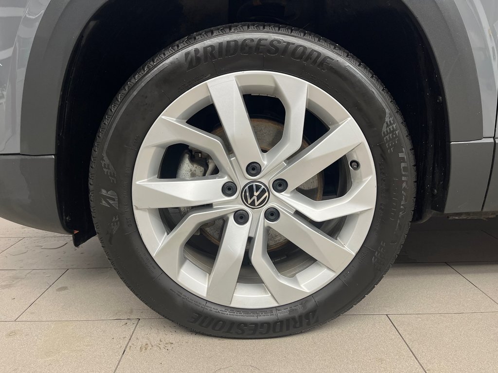 2022 Volkswagen Taos Comfortline in Boucherville, Quebec - 10 - w1024h768px