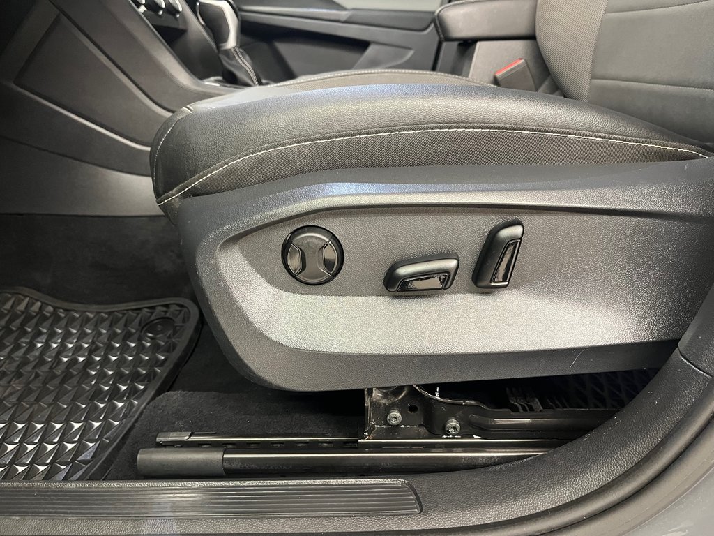 2022 Volkswagen Taos Comfortline in Boucherville, Quebec - 14 - w1024h768px