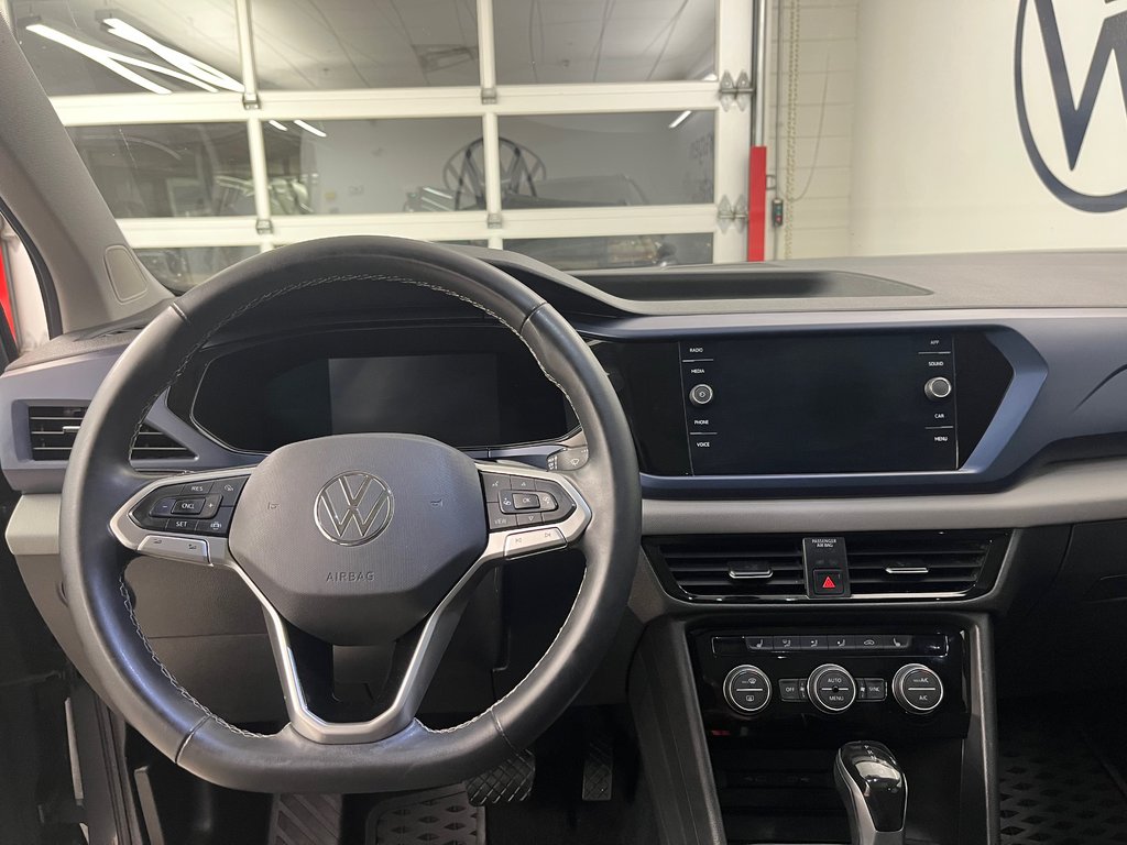 2022 Volkswagen Taos Comfortline in Boucherville, Quebec - 2 - w1024h768px