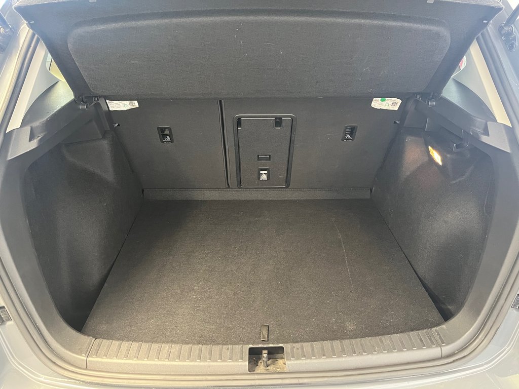 2022 Volkswagen Taos Comfortline in Boucherville, Quebec - 32 - w1024h768px