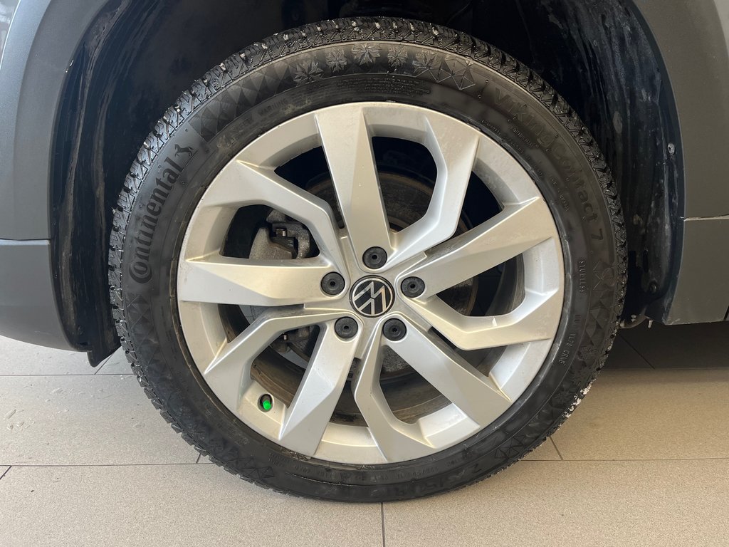 2022 Volkswagen Taos Comfortline in Boucherville, Quebec - 8 - w1024h768px