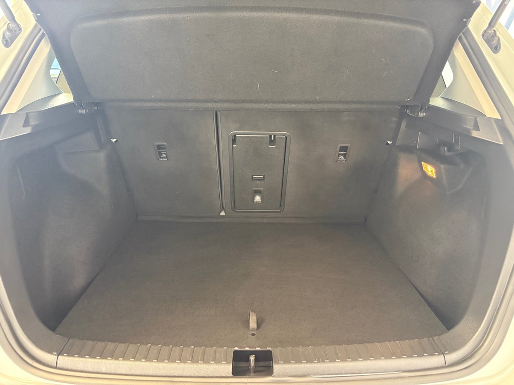 2022 Volkswagen Taos Comfortline in Boucherville, Quebec - 33 - w1024h768px