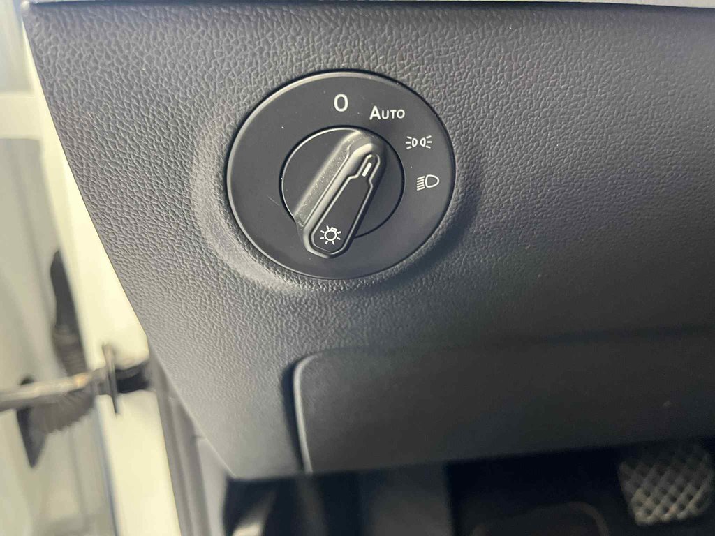 2022 Volkswagen Taos Trendline in Boucherville, Quebec - 12 - w1024h768px