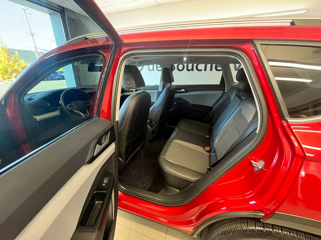 2022 Volkswagen Taos Comfortline in Boucherville, Quebec - 13 - w1024h768px