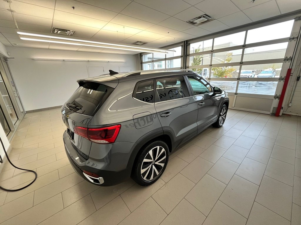 Volkswagen Taos Highline 2022 à Boucherville, Québec - 7 - w1024h768px