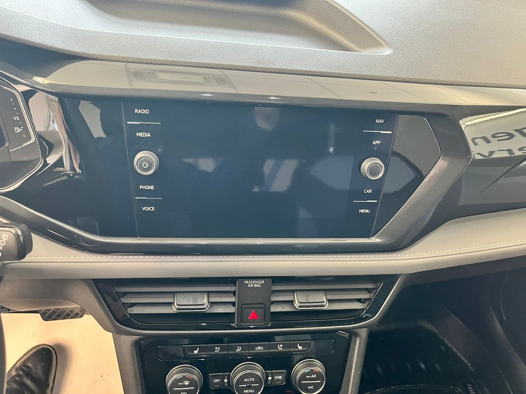 Volkswagen Taos Highline 2022 à Boucherville, Québec - 22 - w1024h768px
