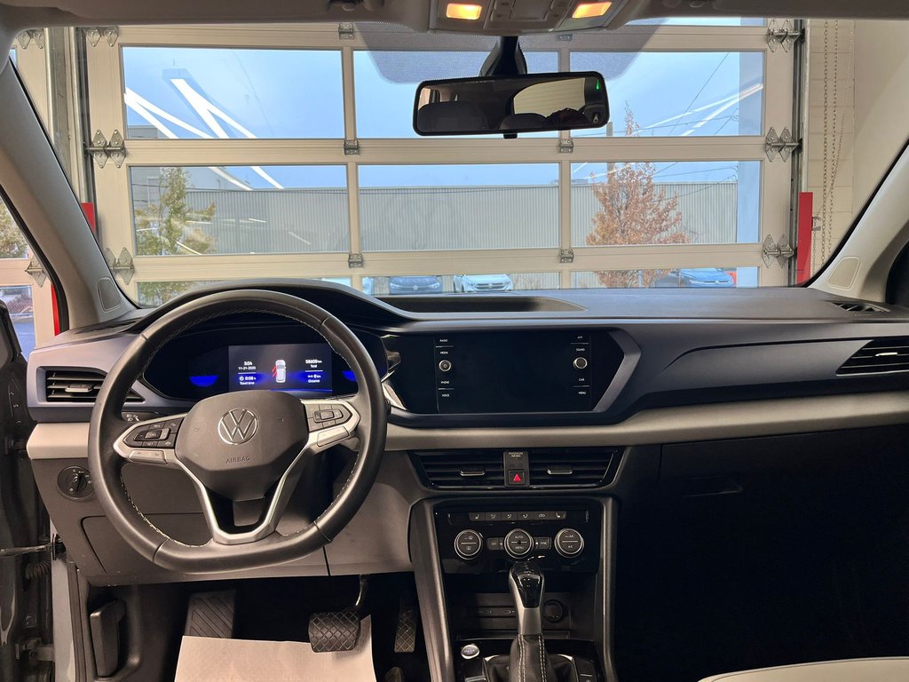 Volkswagen Taos Comfortline 2022 à Boucherville, Québec - 10 - w1024h768px