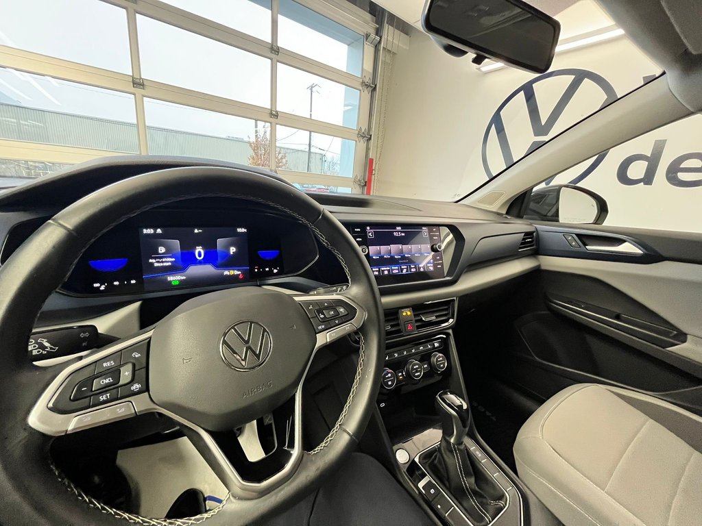 Volkswagen Taos Comfortline 2022 à Boucherville, Québec - 11 - w1024h768px