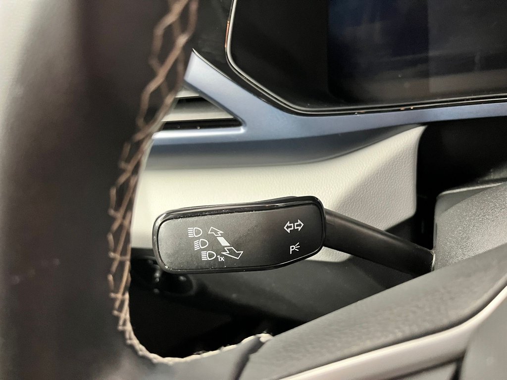 Volkswagen Taos Comfortline 2022 à Boucherville, Québec - 19 - w1024h768px