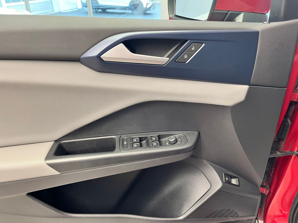 Volkswagen Taos Comfortline 4 Motion 2022 à Boucherville, Québec - 14 - w1024h768px