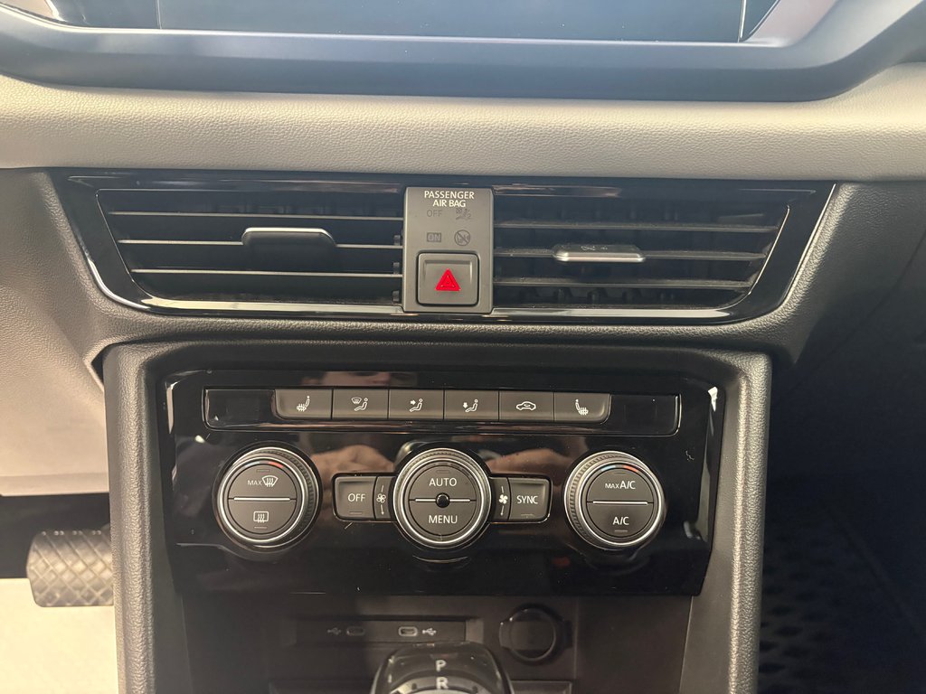 2022 Volkswagen Taos Comfortline 4 Motion in Boucherville, Quebec - 22 - w1024h768px