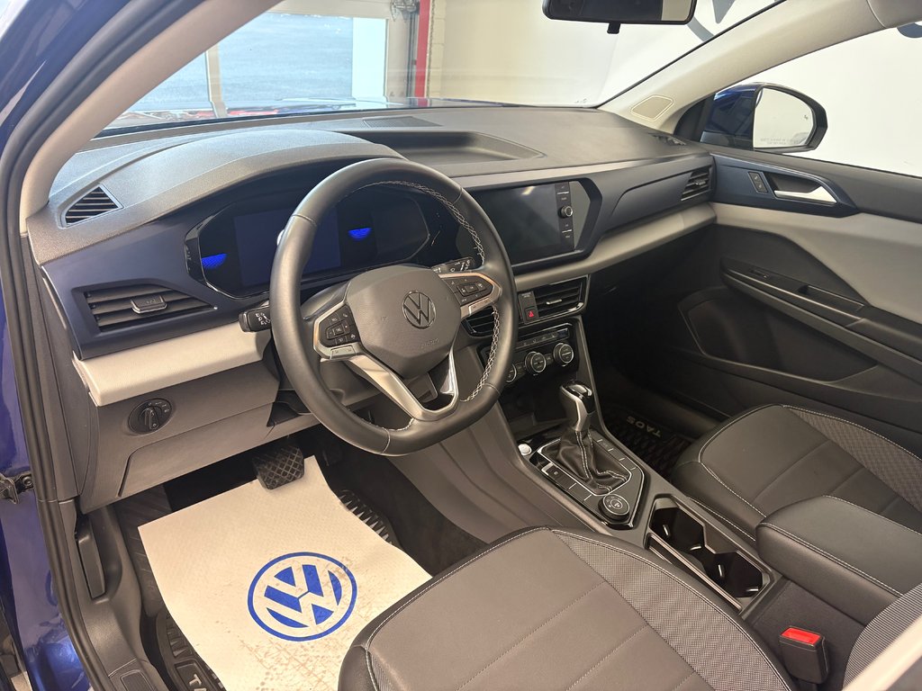 2022 Volkswagen Taos Comfortline 4 Motion in Boucherville, Quebec - 18 - w1024h768px