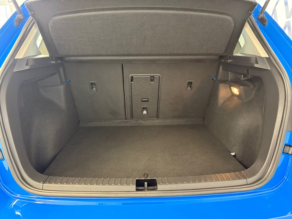 Volkswagen Taos Highline 2022 à Boucherville, Québec - 31 - w1024h768px