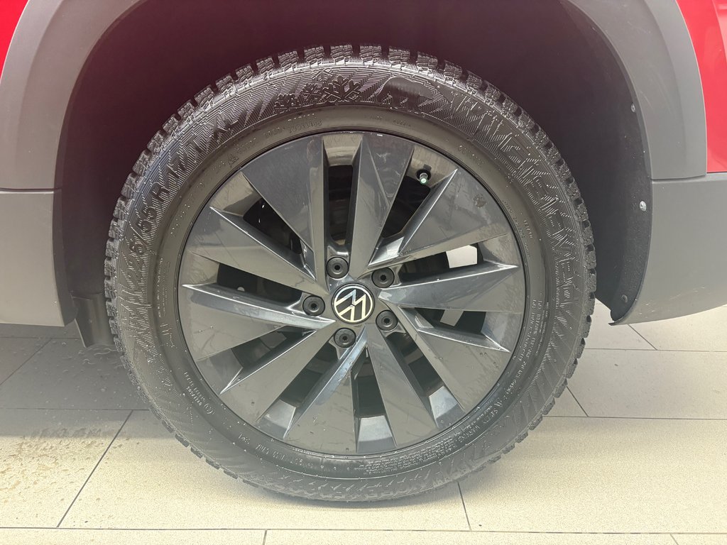 Volkswagen Taos Comfortline 2022 à Boucherville, Québec - 11 - w1024h768px