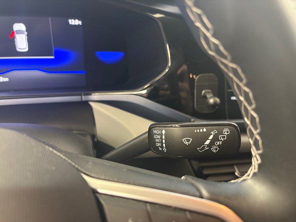 Volkswagen Taos Comfortline 2022 à Boucherville, Québec - 28 - w1024h768px