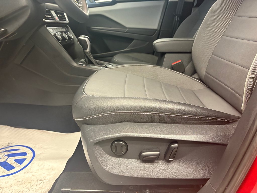 Volkswagen Taos Comfortline 2022 à Boucherville, Québec - 14 - w1024h768px