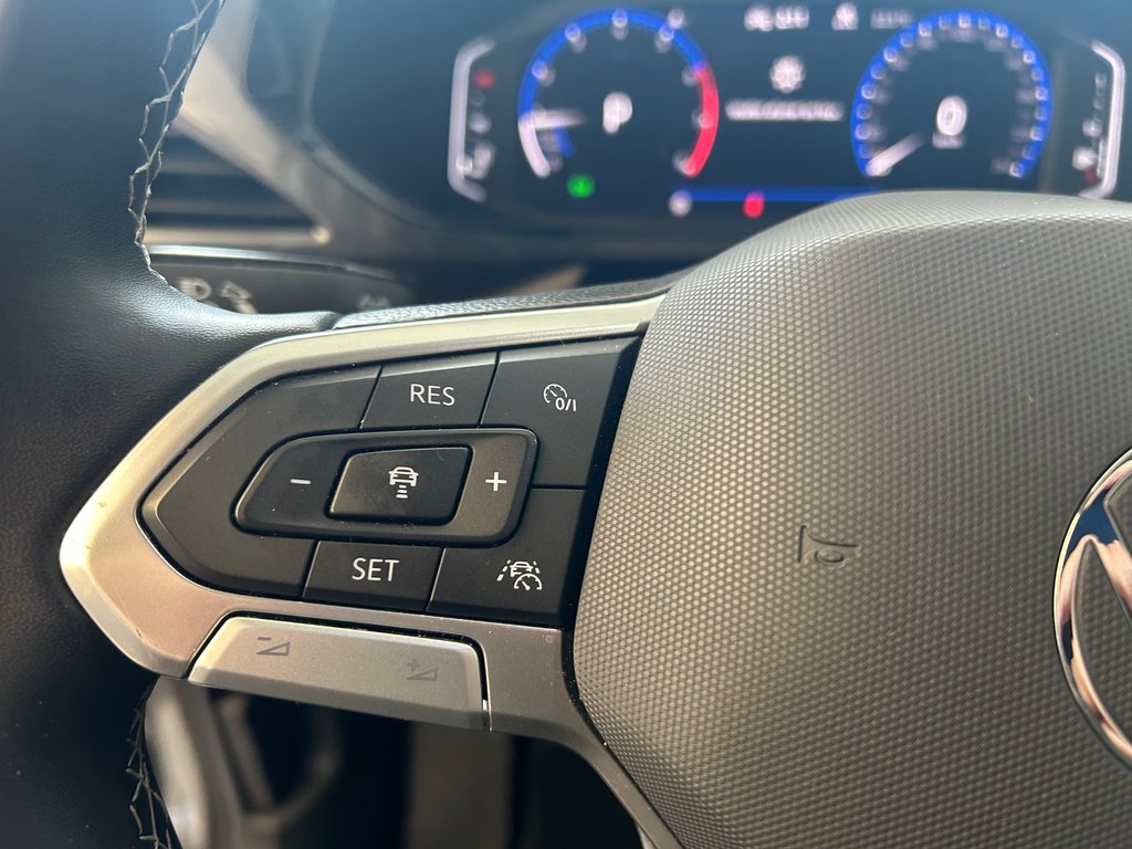 2023 Volkswagen Taos HIGHLINE in Boucherville, Quebec - 23 - w1024h768px