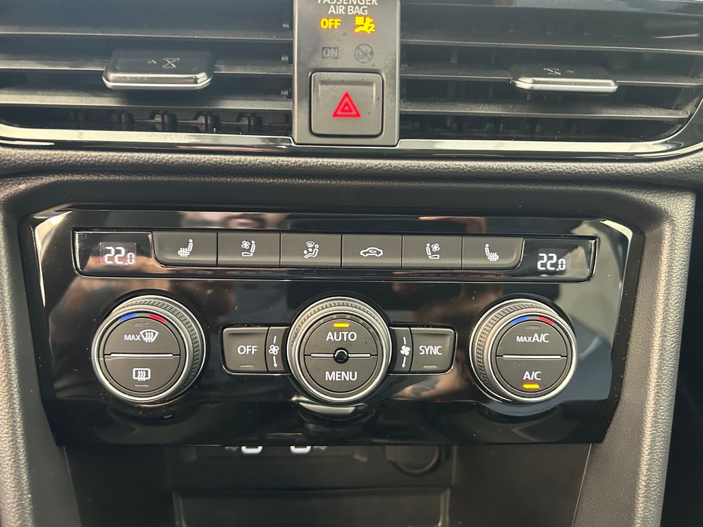 2023 Volkswagen Taos HIGHLINE in Boucherville, Quebec - 18 - w1024h768px
