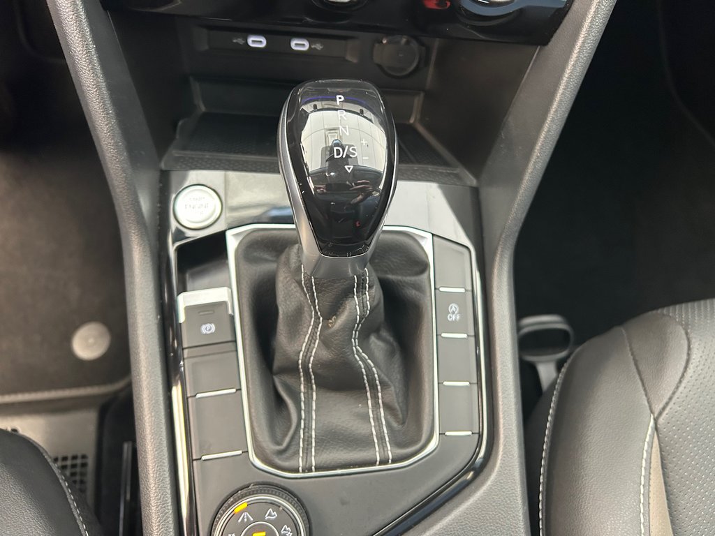 2023 Volkswagen Taos HIGHLINE in Boucherville, Quebec - 19 - w1024h768px