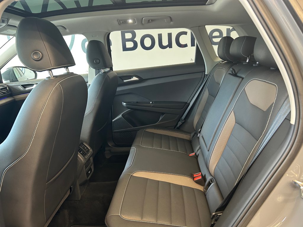 2023 Volkswagen Taos HIGHLINE in Boucherville, Quebec - 28 - w1024h768px