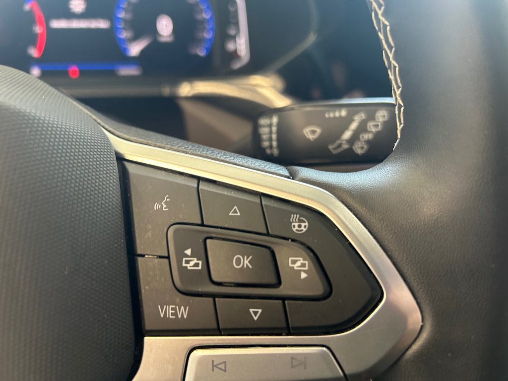2023 Volkswagen Taos HIGHLINE in Boucherville, Quebec - 22 - w1024h768px