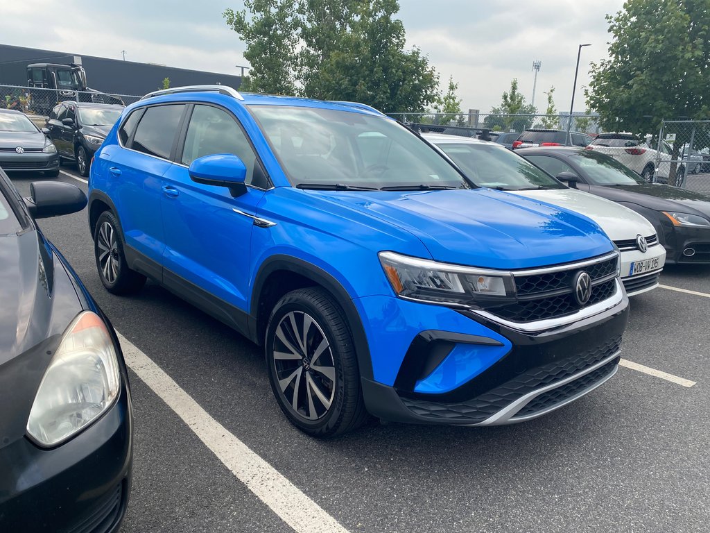 2023 Volkswagen Taos COMFORTLINE in Boucherville, Quebec - 3 - w1024h768px