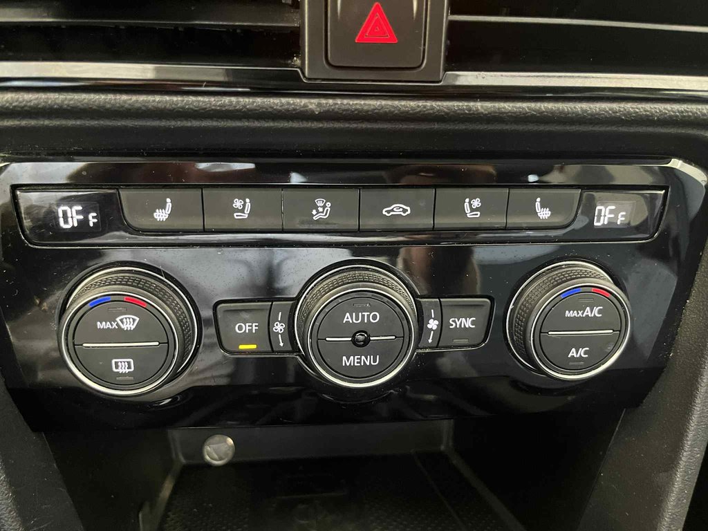 Volkswagen Taos Highline 2023 à Boucherville, Québec - 22 - w1024h768px