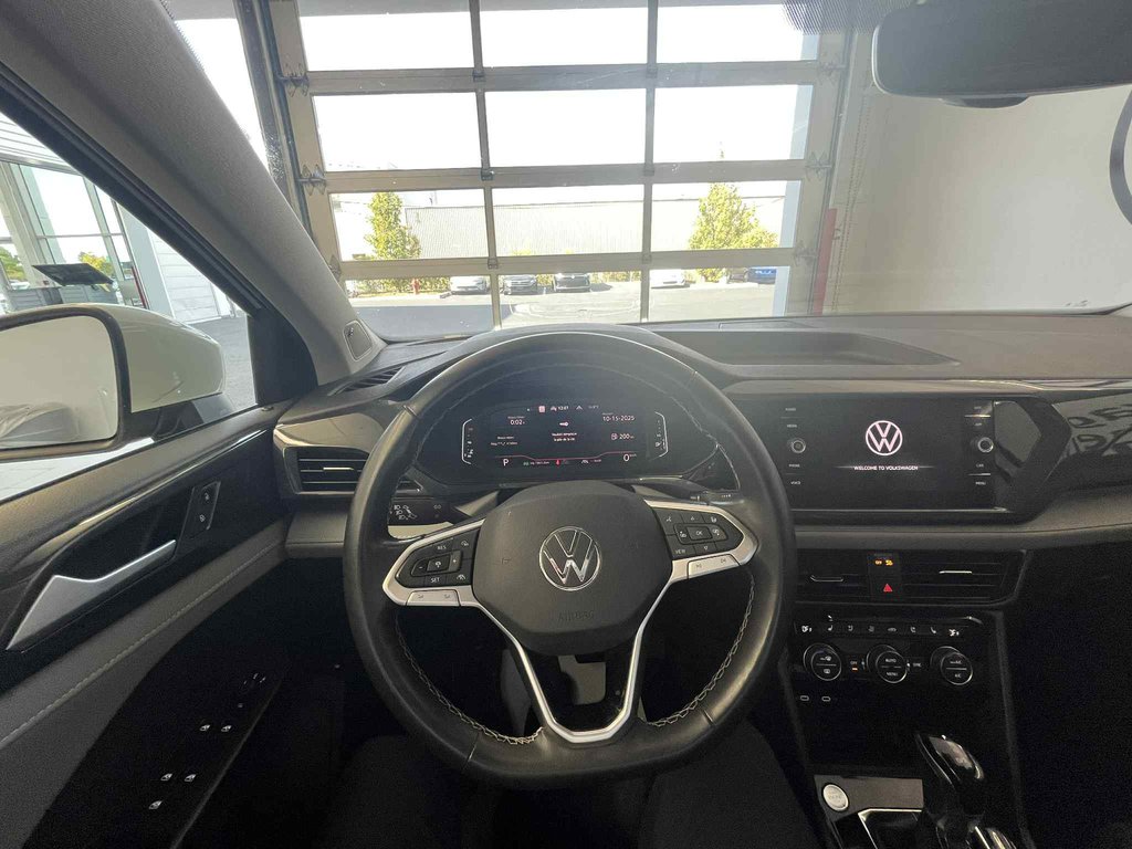 Volkswagen Taos Highline 2023 à Boucherville, Québec - 9 - w1024h768px