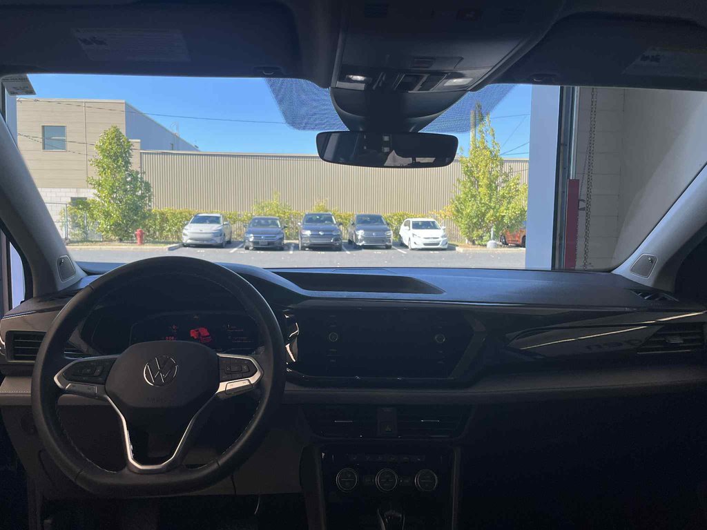 2023 Volkswagen Taos Highline in Boucherville, Quebec - 26 - w1024h768px