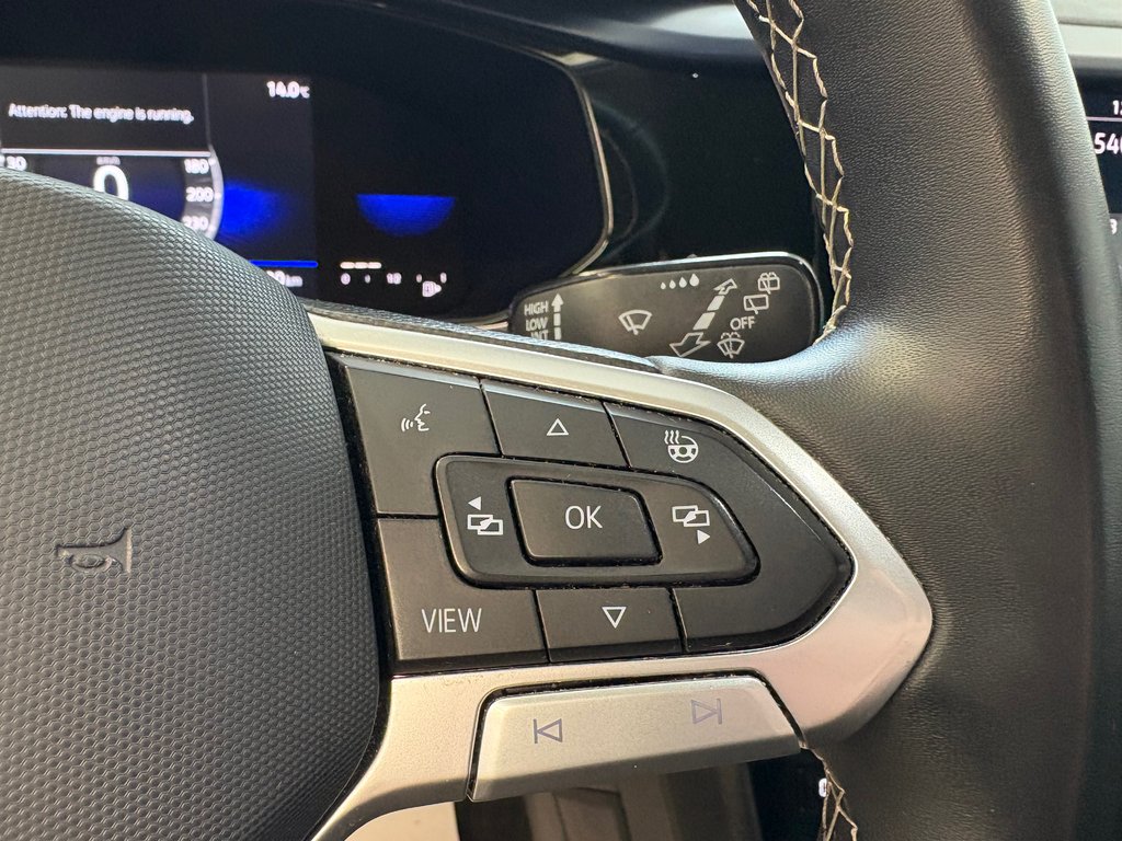 Volkswagen Taos Comfortline 2023 à Boucherville, Québec - 25 - w1024h768px