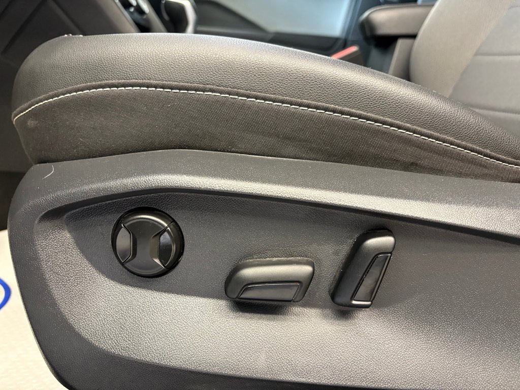 Volkswagen Taos Comfortline 2023 à Boucherville, Québec - 15 - w1024h768px