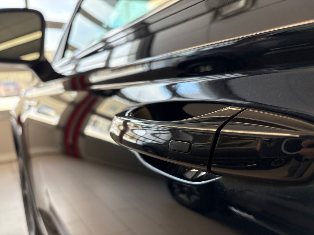 Volkswagen Taos Comfortline 2023 à Boucherville, Québec - 13 - w1024h768px