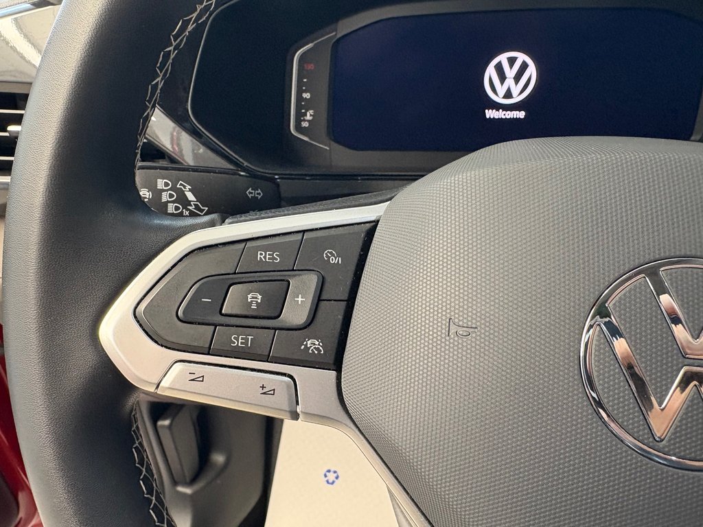 Volkswagen Taos Highline 2023 à Boucherville, Québec - 26 - w1024h768px