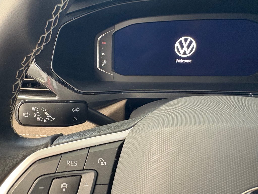 Volkswagen Taos Highline 2023 à Boucherville, Québec - 28 - w1024h768px