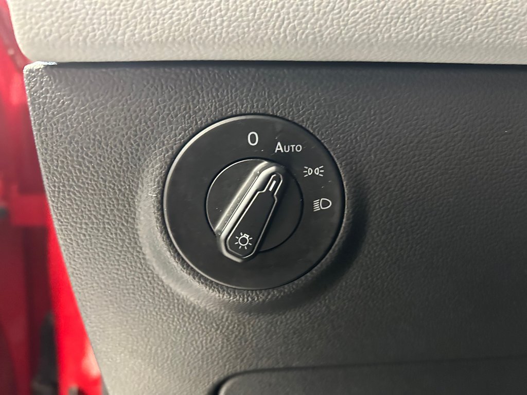 2024 Volkswagen Taos COMFORTLINE in Boucherville, Quebec - 18 - w1024h768px
