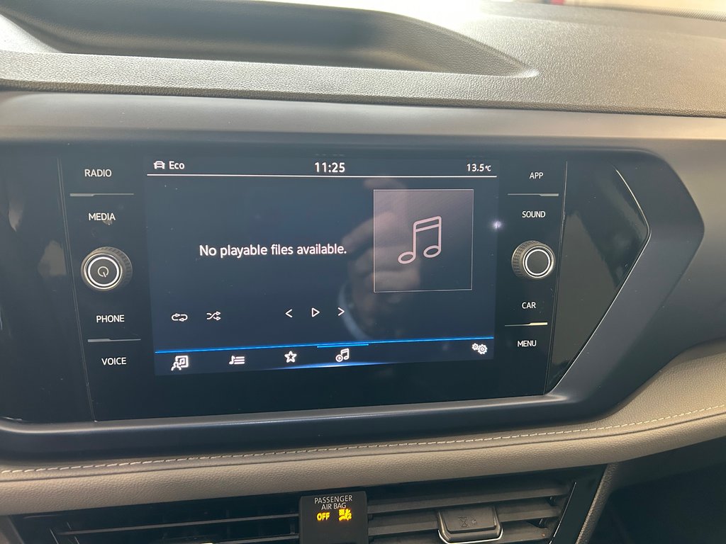 2024 Volkswagen Taos COMFORTLINE in Boucherville, Quebec - 21 - w1024h768px