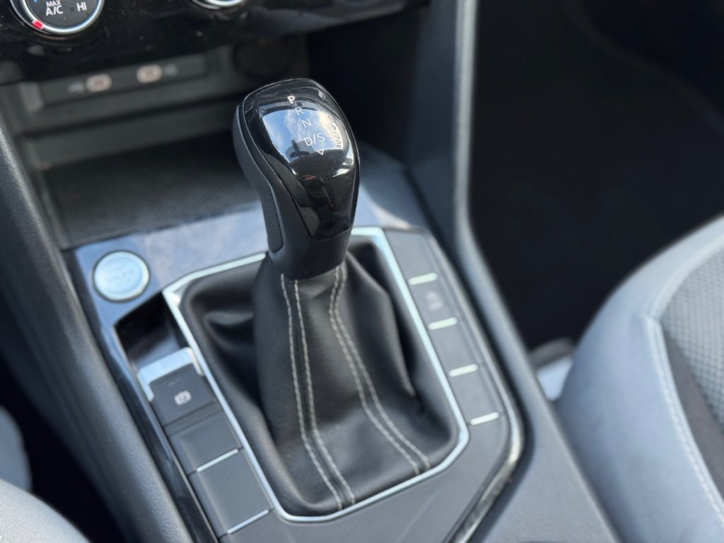 2024 Volkswagen Taos Trendline  Cam.Rec Sieg.Chauff Mag Air.Clim in Terrebonne, Quebec - 19 - w1024h768px