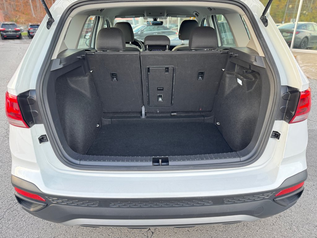 2024 Volkswagen Taos Trendline  Cam.Rec Sieg.Chauff Mag Air.Clim in Terrebonne, Quebec - 24 - w1024h768px