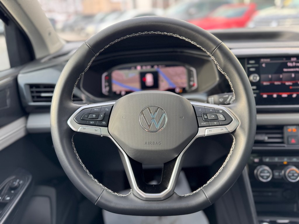 Volkswagen Taos Highline Black Package Bas Kilométrage AWD 2024 à Terrebonne, Québec - 22 - w1024h768px