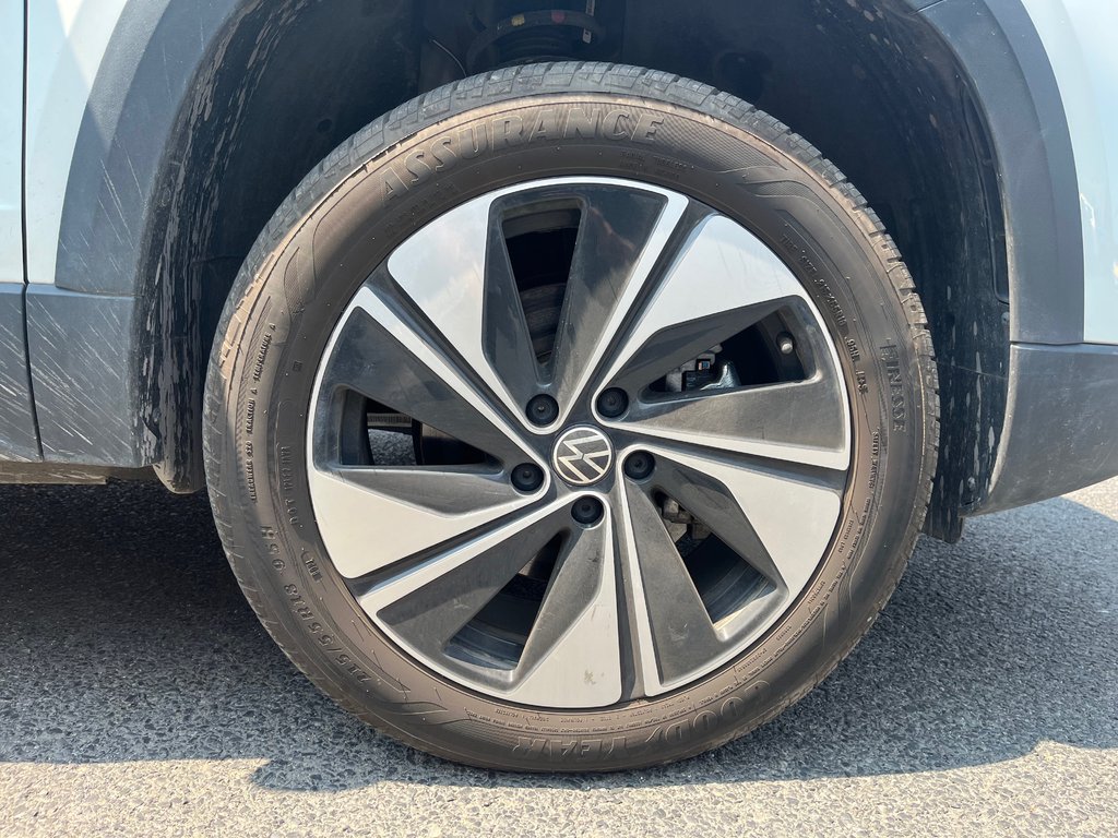 2025 Volkswagen Taos Comfortline in Boucherville, Quebec - 7 - w1024h768px