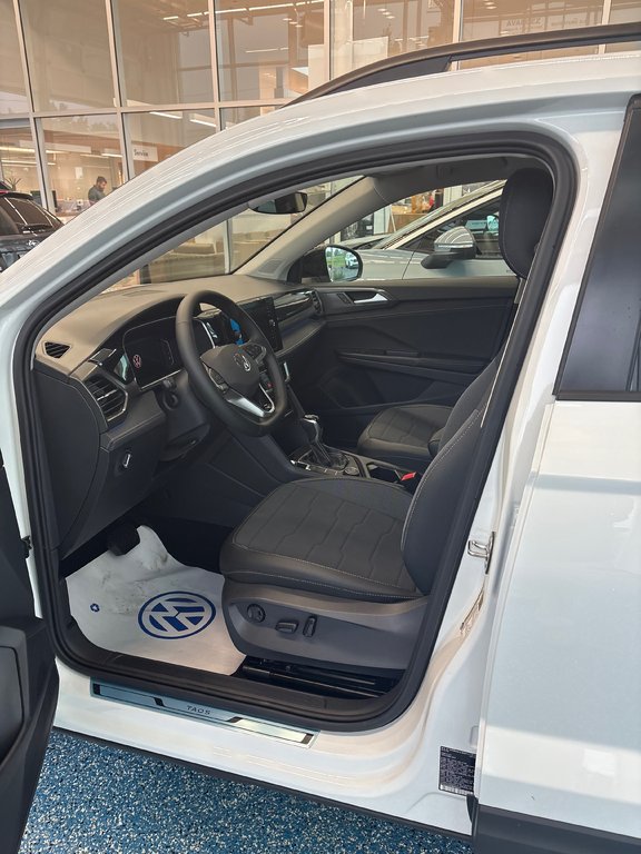 Volkswagen Taos Comfortline Black Edition 2025 à Boucherville, Québec - 6 - w1024h768px