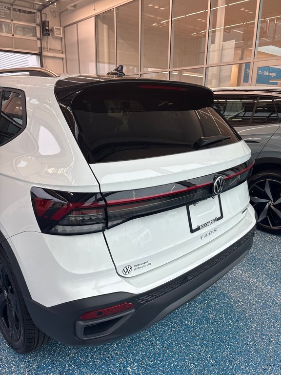 Volkswagen Taos Comfortline Black Edition 2025 à Boucherville, Québec - 8 - w1024h768px