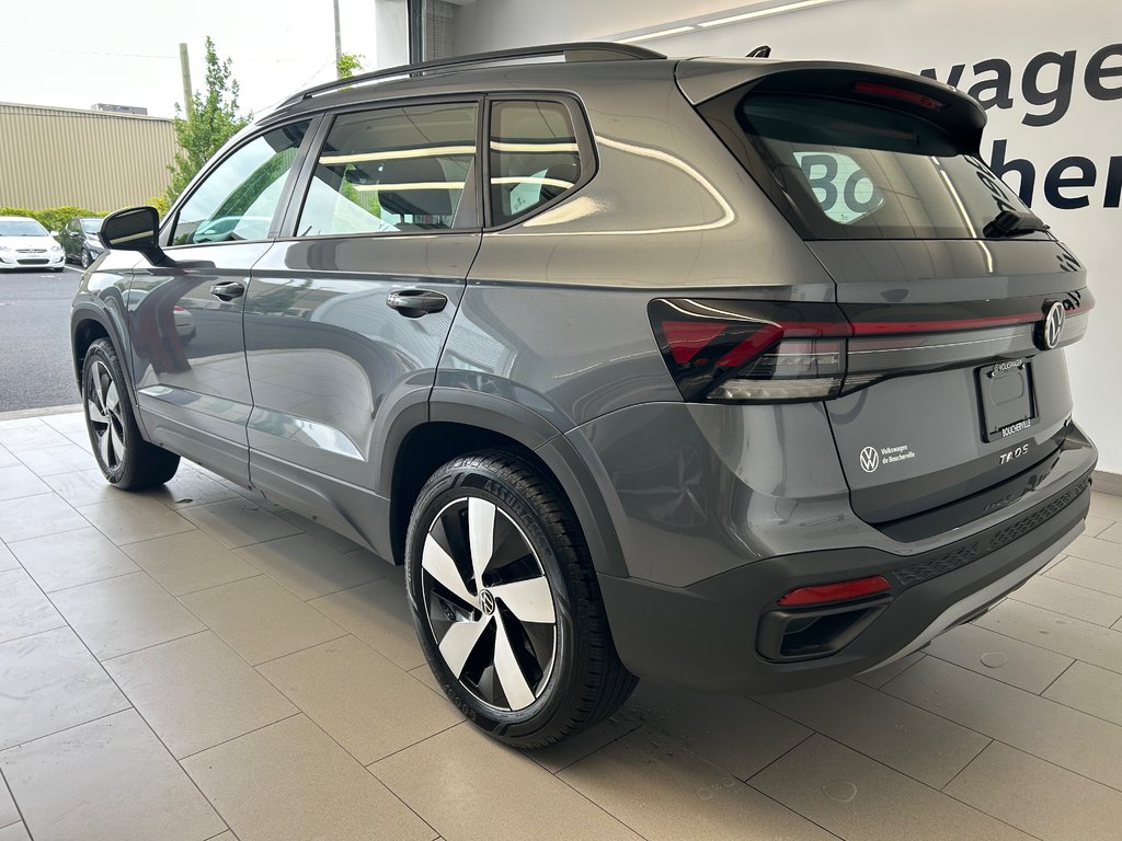 2025 Volkswagen Taos Trendline in Boucherville, Quebec - 4 - w1024h768px