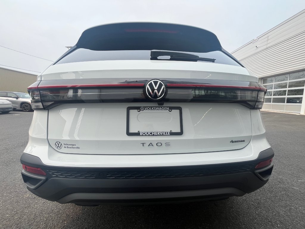 2025 Volkswagen Taos Comfortline Black Edition in Boucherville, Quebec - 4 - w1024h768px