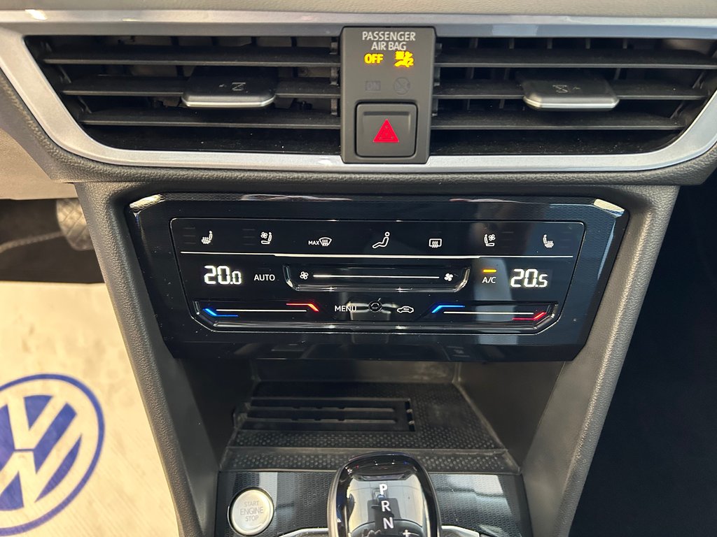 2025 Volkswagen Taos Highline in Boucherville, Quebec - 19 - w1024h768px