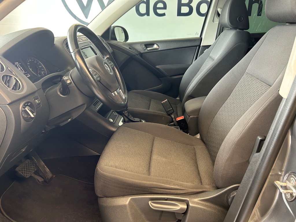 Volkswagen Tiguan TRENDLINE 2015 à Boucherville, Québec - 11 - w1024h768px