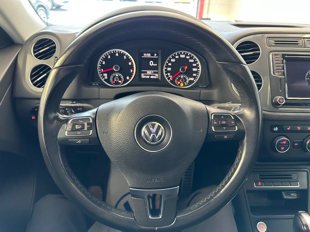 2017 Volkswagen Tiguan Wolfsburg Edition in Boucherville, Quebec - 12 - w1024h768px