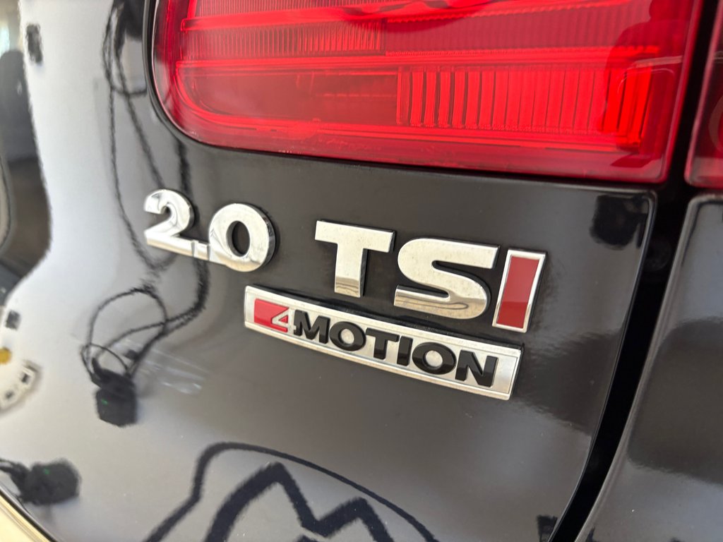 2017 Volkswagen Tiguan Comfortline in Boucherville, Quebec - 9 - w1024h768px