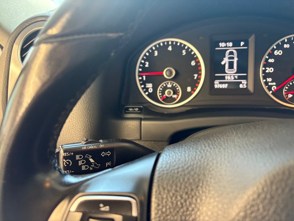 2017 Volkswagen Tiguan Comfortline in Boucherville, Quebec - 26 - w1024h768px