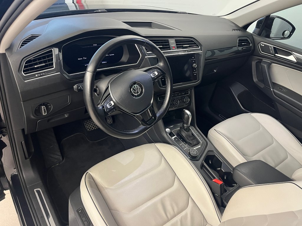 2018 Volkswagen Tiguan Highline in Boucherville, Quebec - 5 - w1024h768px